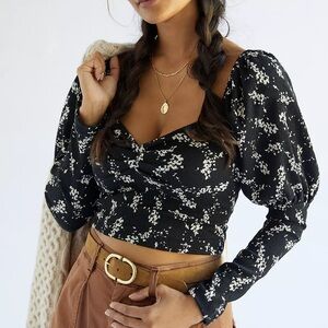 Anthropologie Sweetheart Puff‎ Sleeve Textured Black Print Cropped Blouse Size M